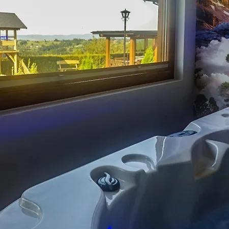 W Gliczarowie, Z Aneksem, Jacuzzi Z Sauna *